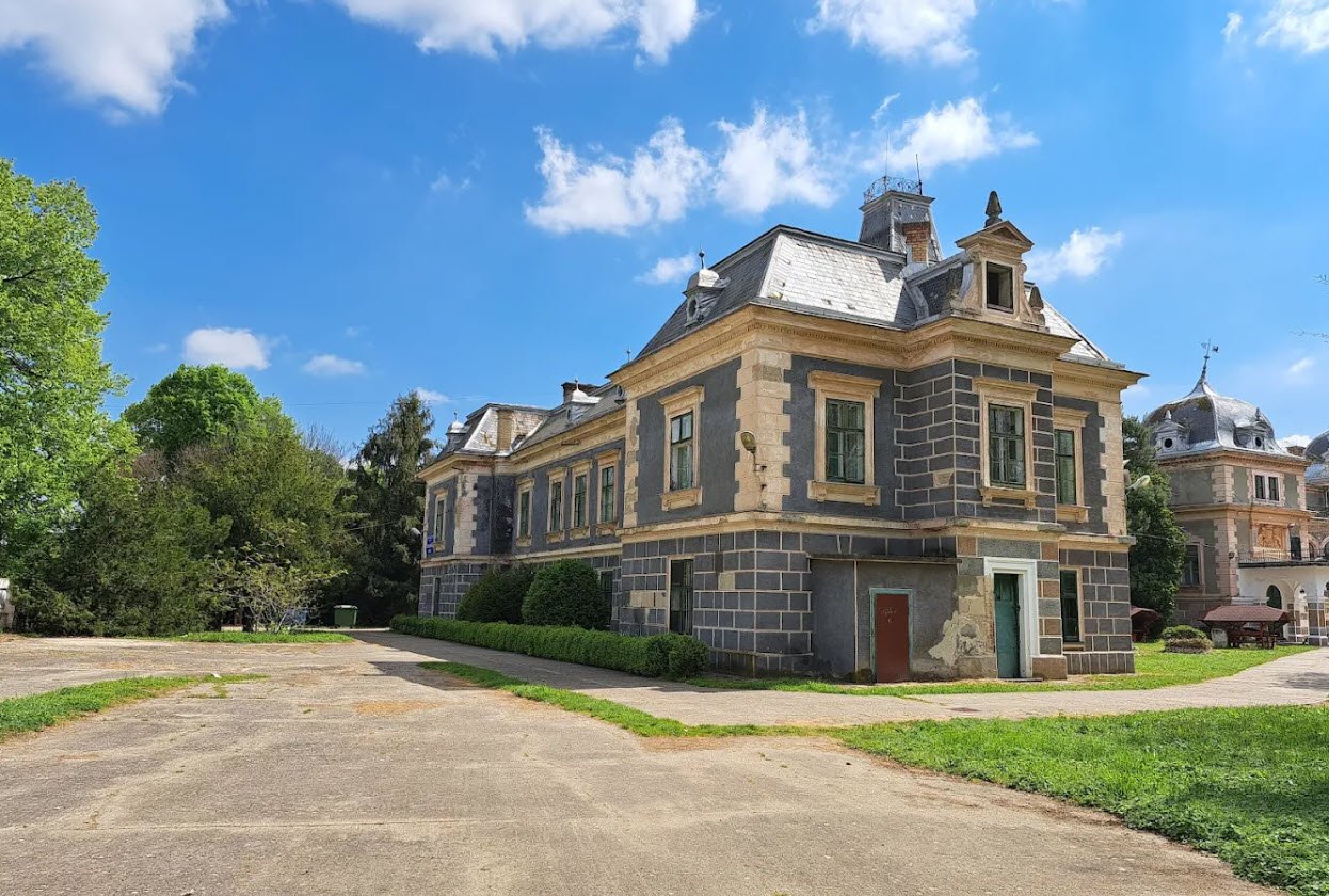 Grădina Botanică Universitară “Pavel Covaci” din Macea, Macea, Romania, Romania
